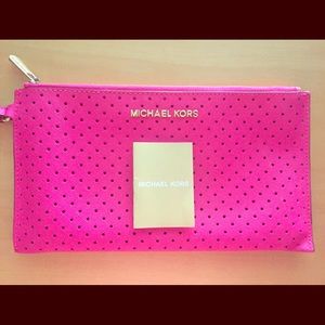 Michael Kors Large Pink Jet Set Wristlet