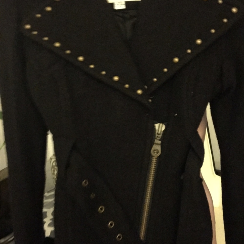 Jacket - Picture 2 of 4