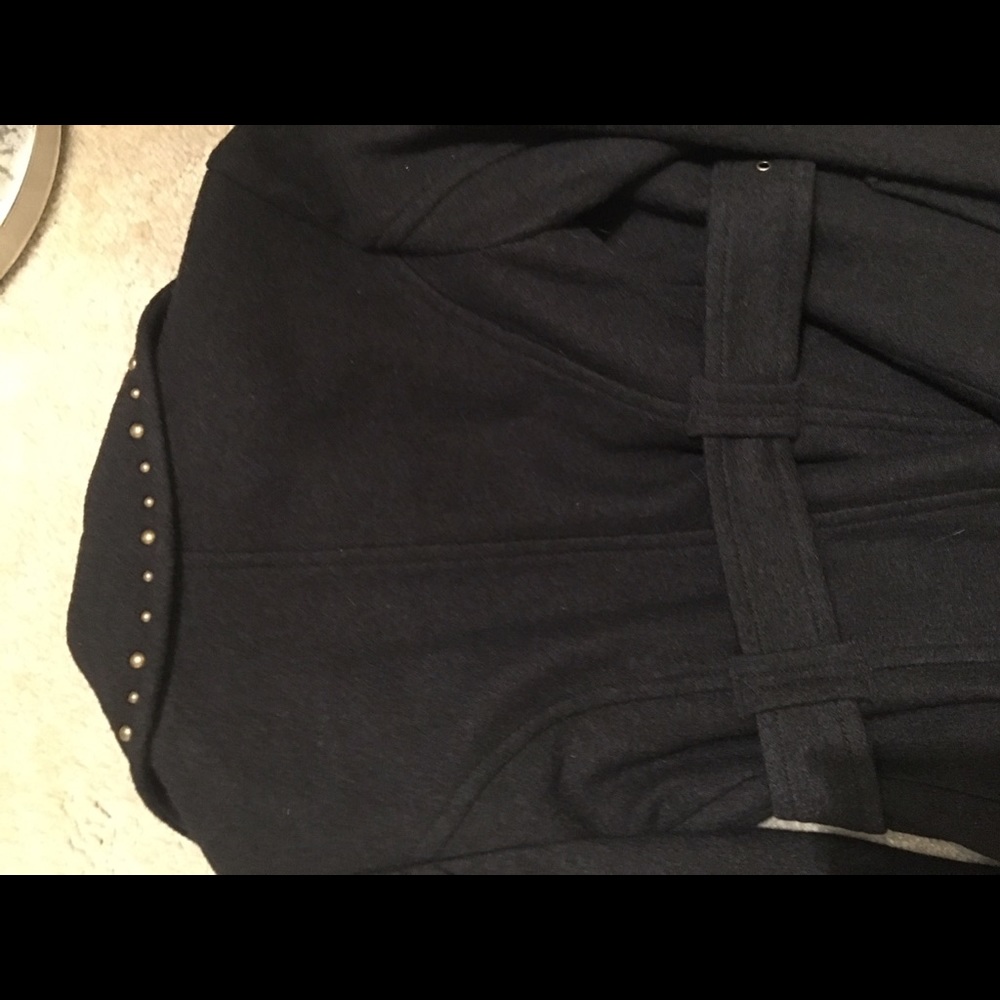 Jacket - Picture 3 of 4