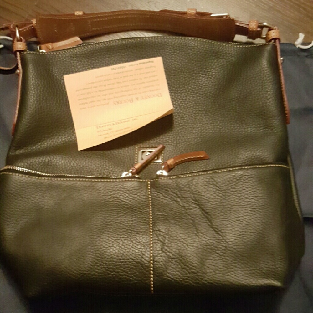 Dooney & Bourke Dillen Pocket Sac