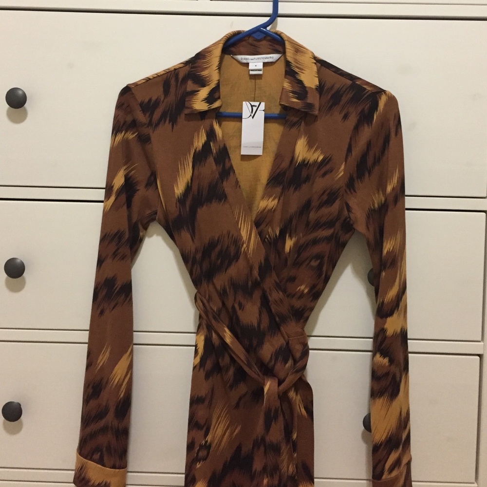 Fabulous Designer Wrap Dress!