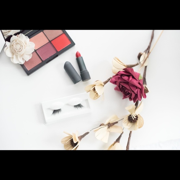 Meet your Posher, Kiki - Picture 2 of 2