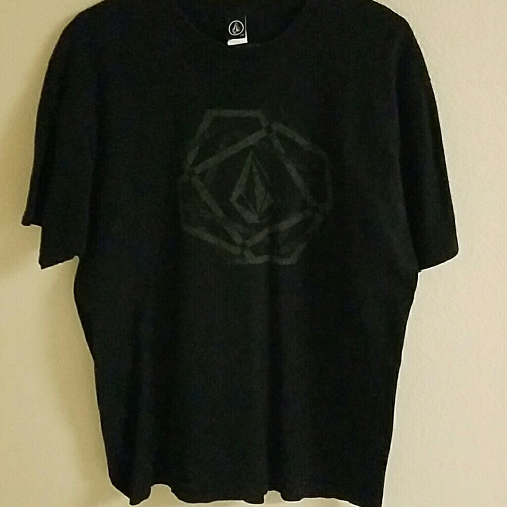 LIKE NEW! VOLCOM MEN'S TEE SHIRT!