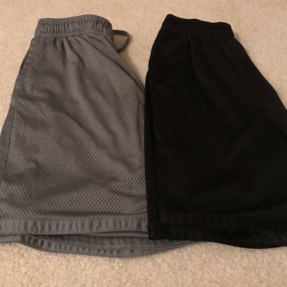 2 pair Starter brand mesh type gym shorts