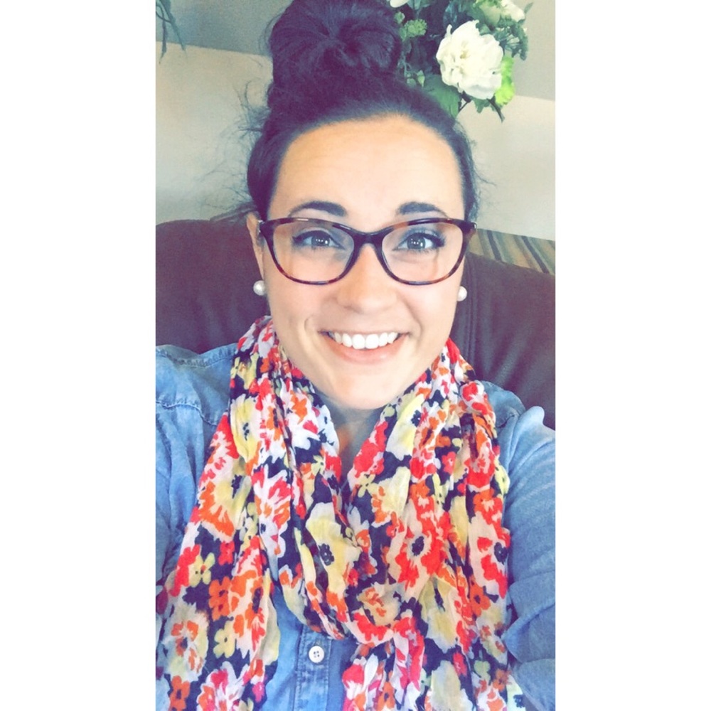 Meet your Posher, Whitney