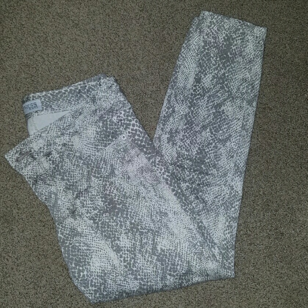 Express ankle jeans sz 4r