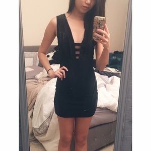 Black Bodycon Dress