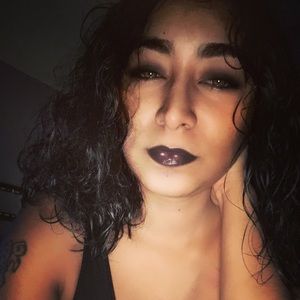 Meet your Posher, Candice