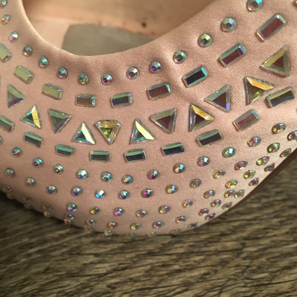 Pink Heels- SIZE 8.5 - Picture 6 of 6