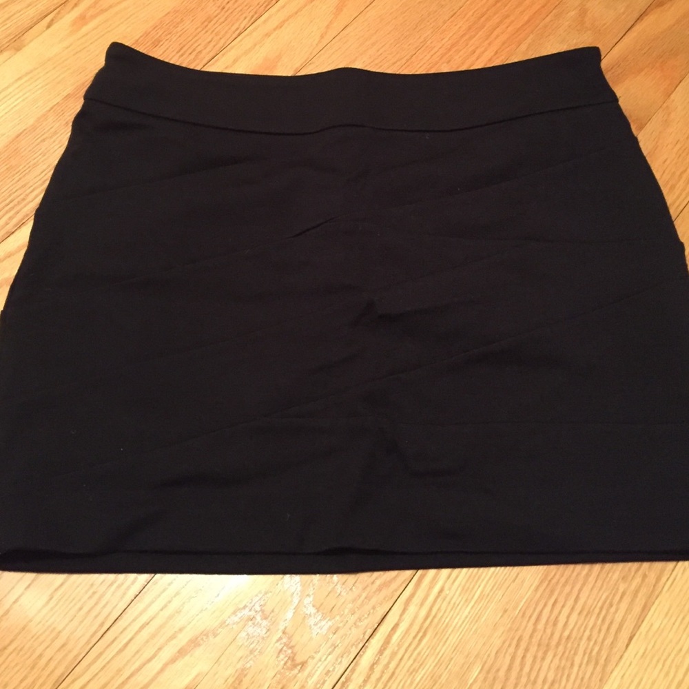 Express Skirt NWOT