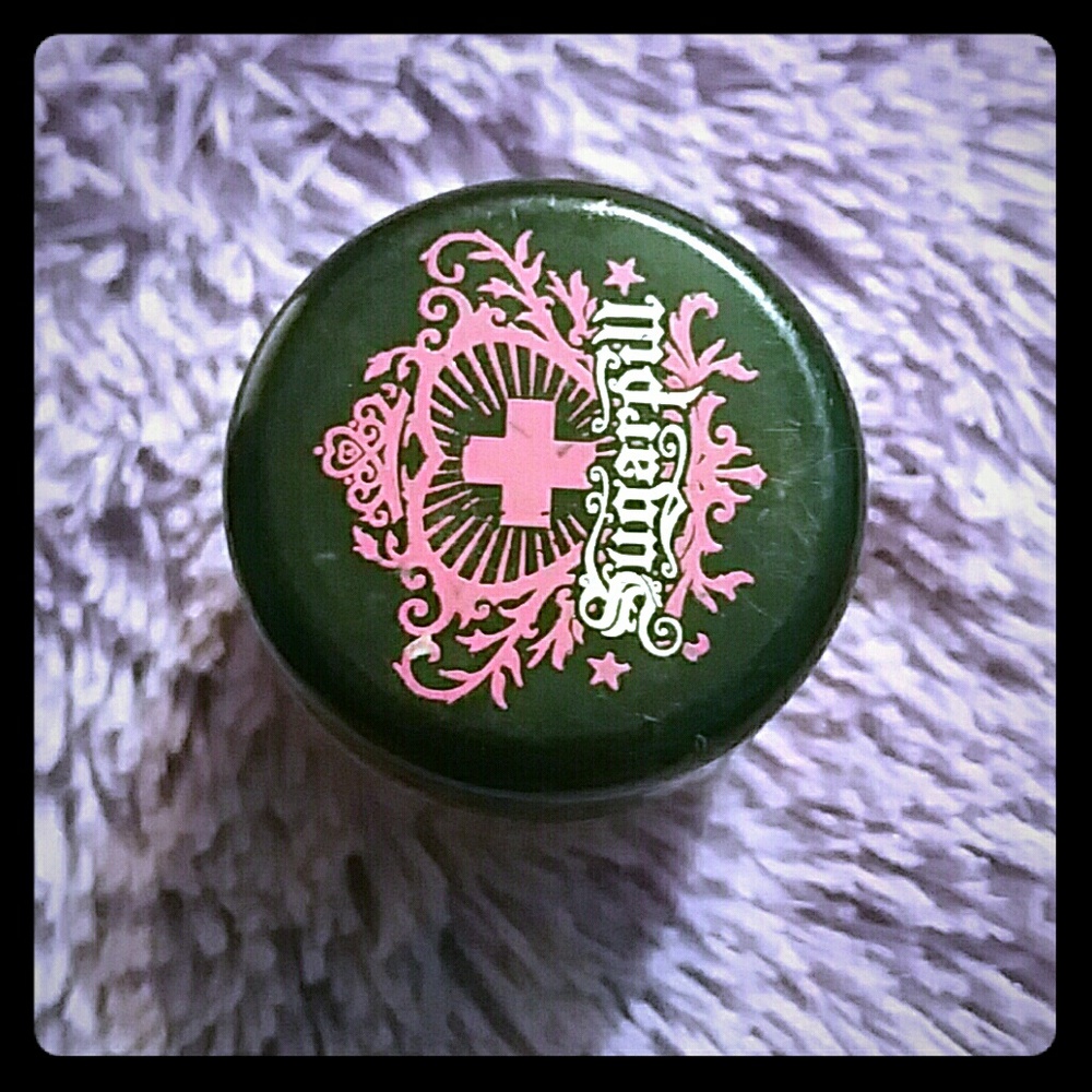 Sugarpill Loose Eyeshadow in Aslyum