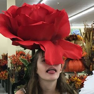 Meet your Posher, Carleigh