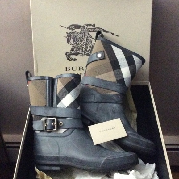 Burberry Shoes - Burberry Rainboot