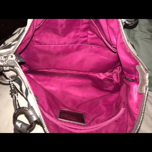 2010 Coach Handbag - Picture 3 of 3