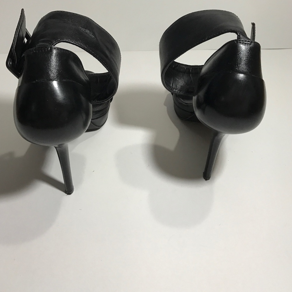 Black ankle belt/strap heels in size 9 - Picture 3 of 4