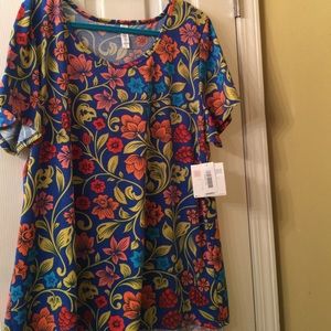 NEW! Extra cute 3x LuLaRoe classic T!