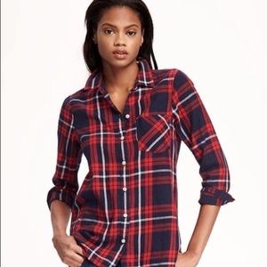 Classic old navy flannel shirt BNWT large