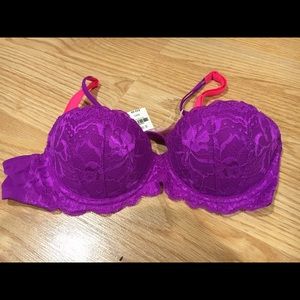 Pink Victoria's Secret Date push up!