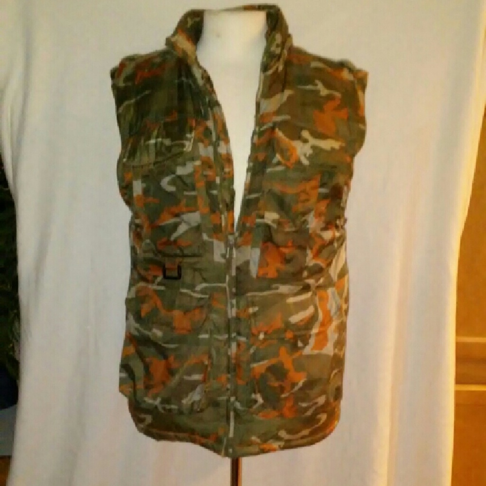 Hunting/ fishing vest