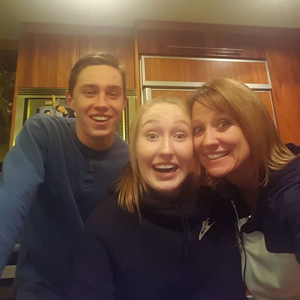 Meet your Posher, Angie