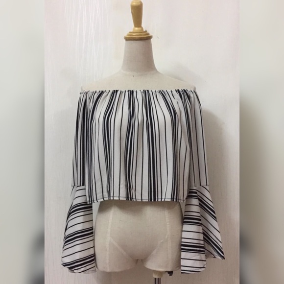 off the shoulder slash neck shirt flare sleeve - Picture 4 of 4