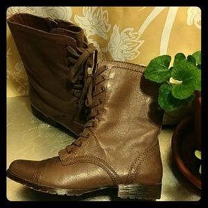 SALE!!! NEW Nine West combat boots size 10M