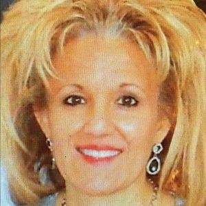 Meet your Posher, Lori