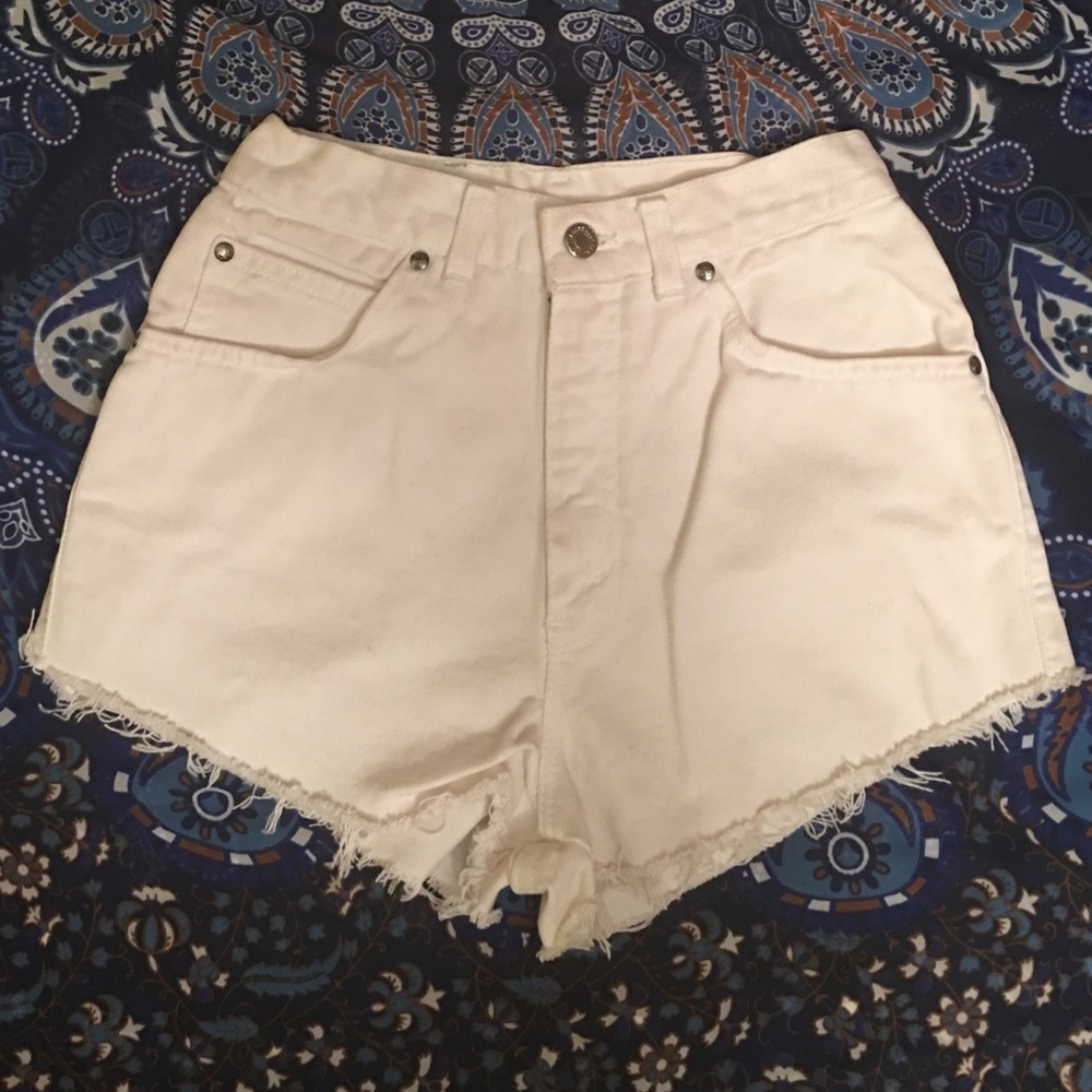 White high waisted denim shorts Levi's