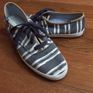 Keds blue and white striped shoes size 7.5