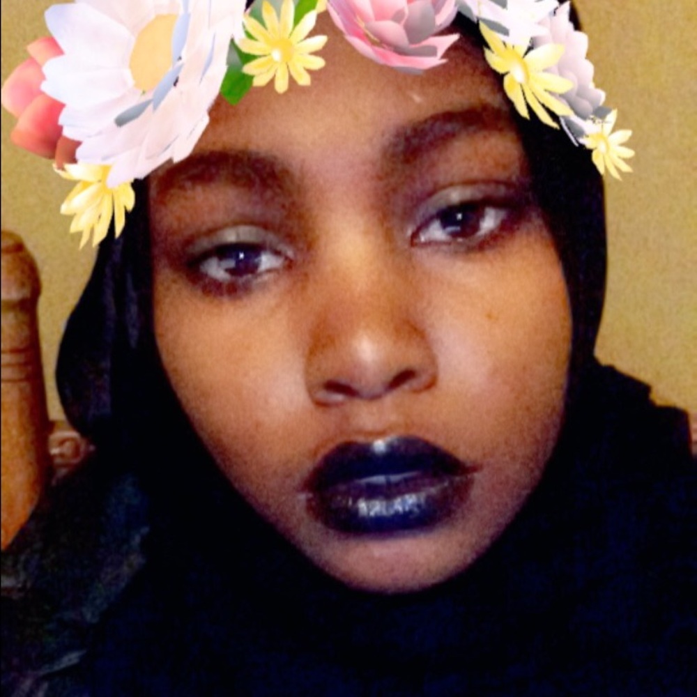 Meet your Posher, Ousman