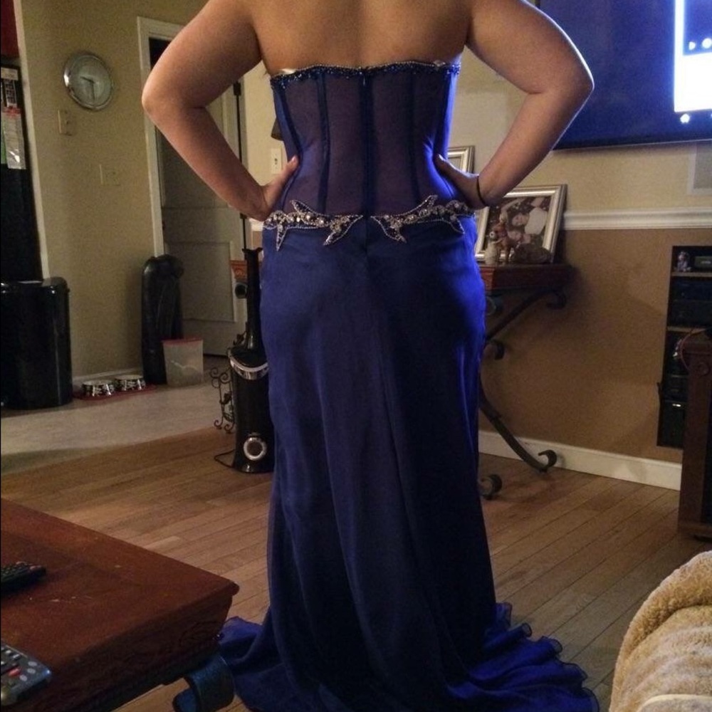JOVANI Prom dress - Picture 2 of 4