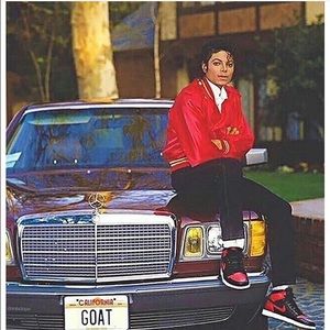 Meet your Posher, Davins