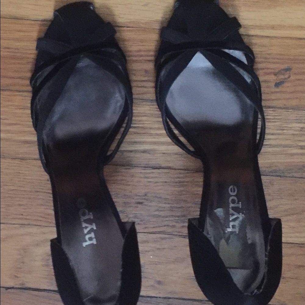 Hype Black satin and velvet shoe