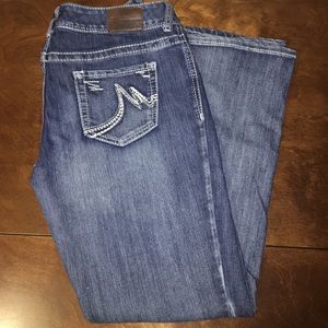 EUC Maurices Ellie Short Sandwash Slim Boot Cut