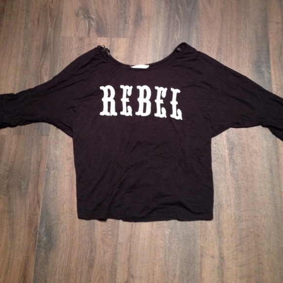 Papaya Tops - Rebel Dolman Sleeve Top  M