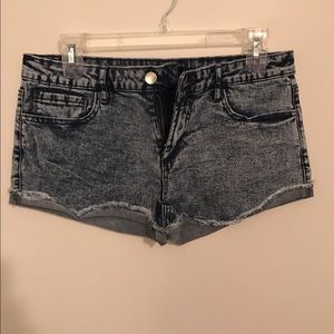 Forever 21 acid wash shorts