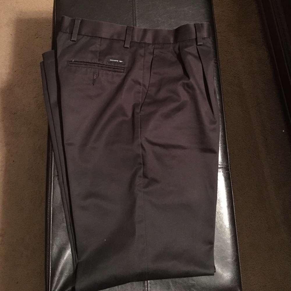 Men'a black Dockers