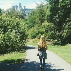 Meet your Posher, Grace