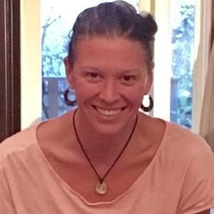 Meet your Posher, Ila