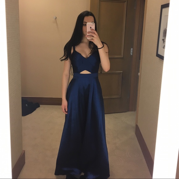ISO Any heels that might go well with this dress - Picture 1 of 1
