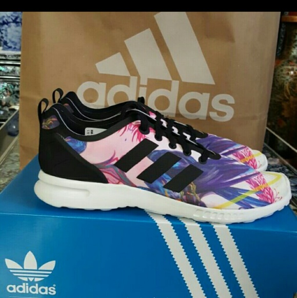 NIB Adidas ZX Flux. FINAL MARKDOWN - Picture 3 of 4