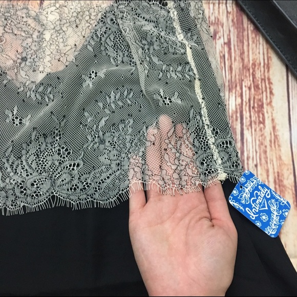 Free People lace tank - Picture 3 of 4