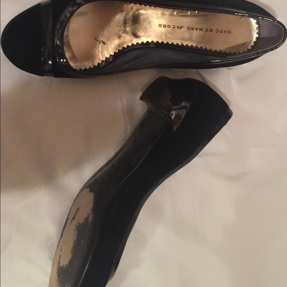 Marc by Marc Jacobs Black velvet flats