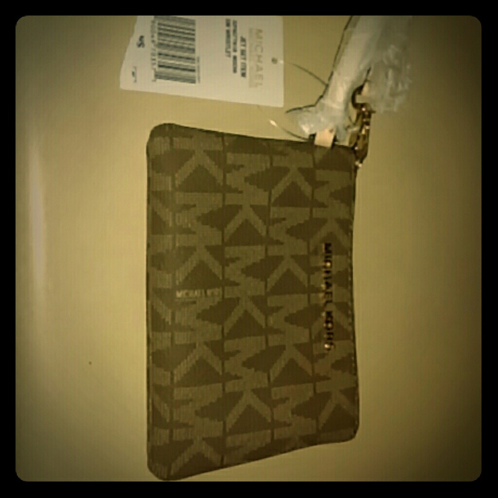 Mk wristlet