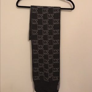 Michael Kors scarf