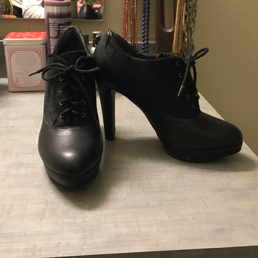 Jessica Simpson Animal Hair Platform Oxfords