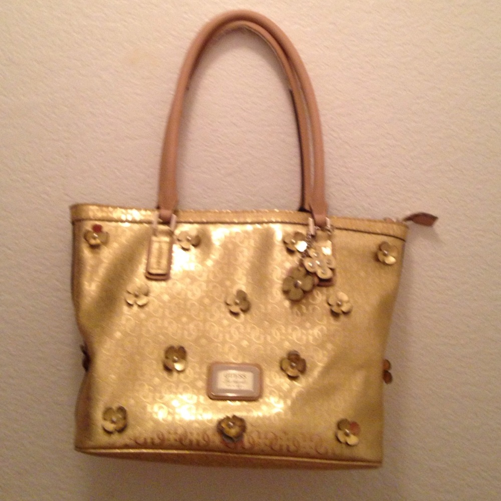 GUESS purse!