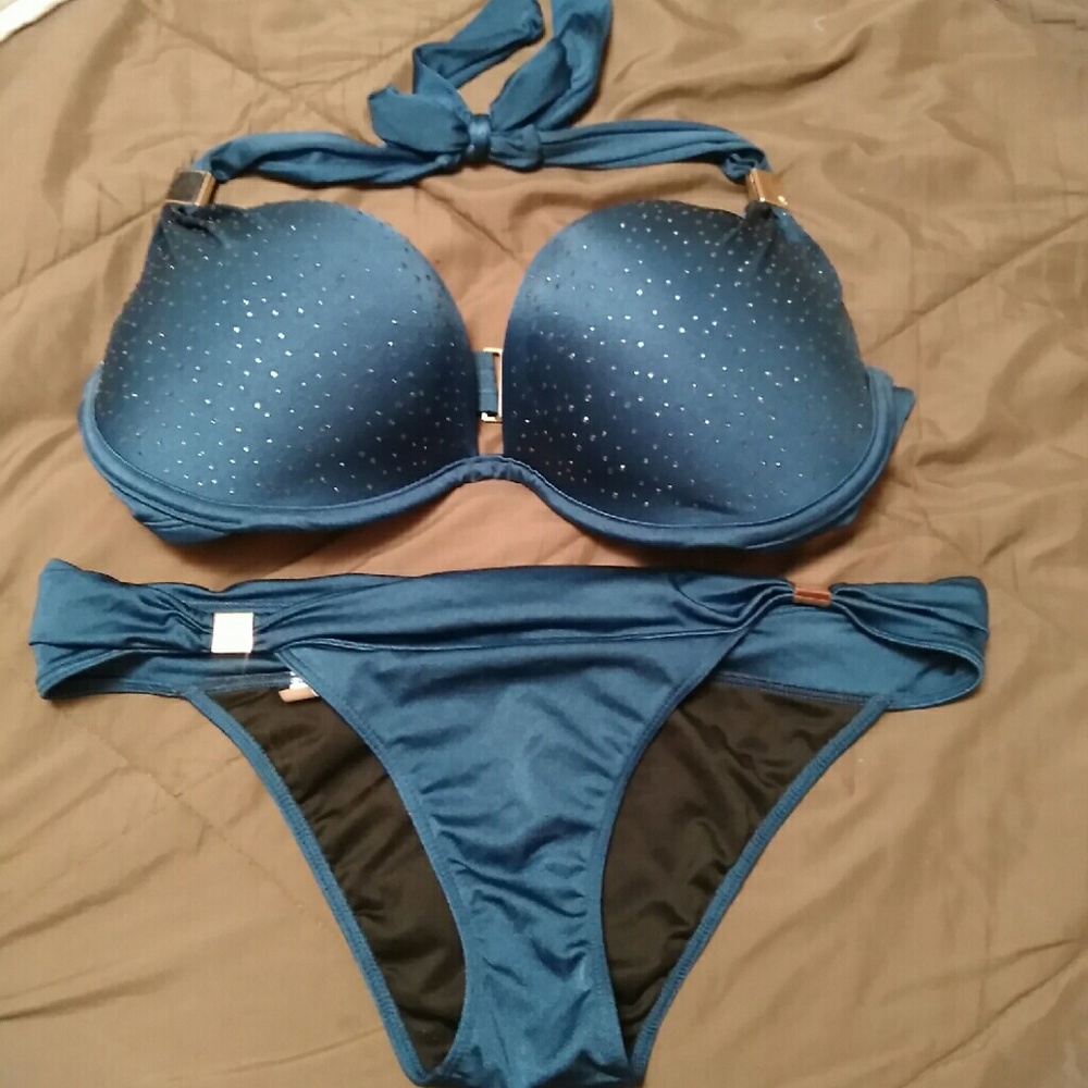 $65 Victoria's Secret Very Sexy bikini