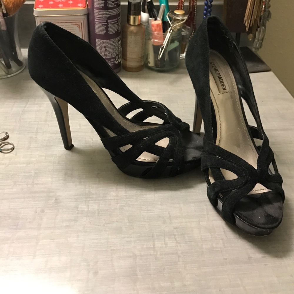 Suede Steve Madden Platform Pumps