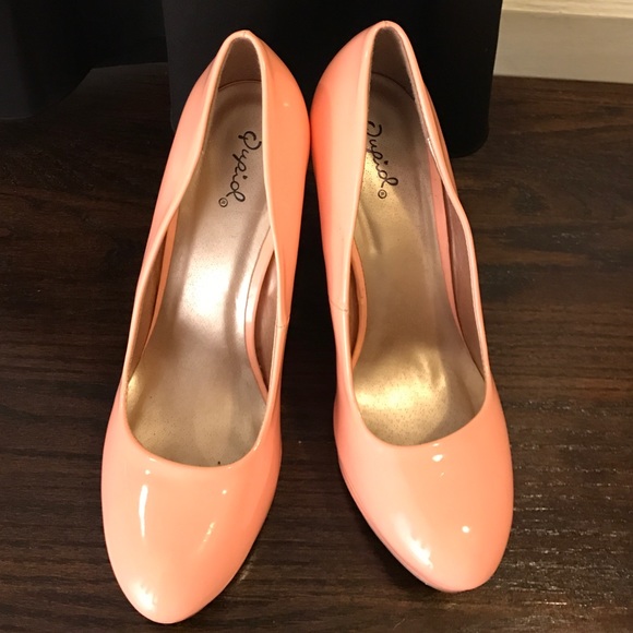 Peach 4" heels, worn once! - Picture 4 of 4